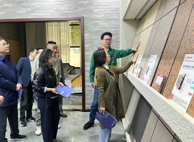 寶潤(rùn)達(dá) 寶潤(rùn)達(dá)